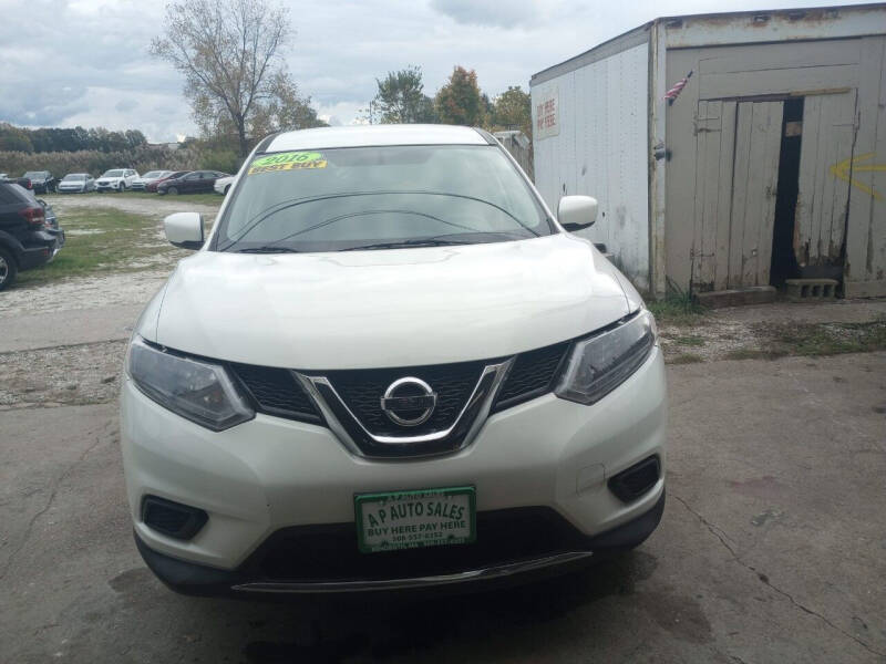 Nissan Rogue's photo