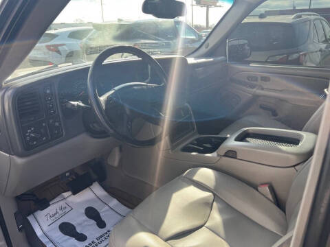 2005 GMC Yukon XL 1500 SLT