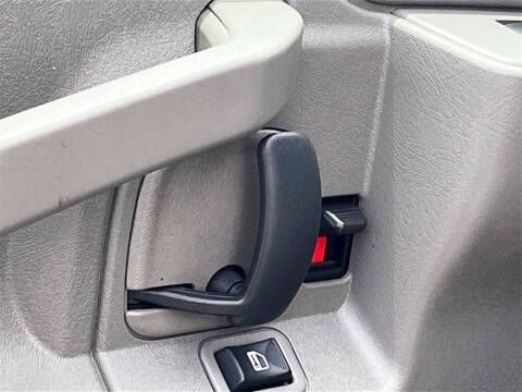 2023 Chevrolet Express 2500