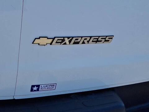 2024 Chevrolet Express 2500