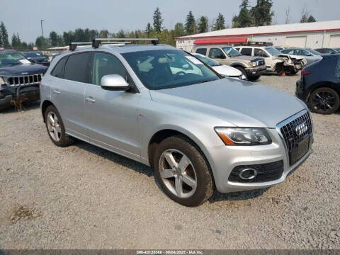 2011 Audi Q5 2.0T quattro Premium Plus