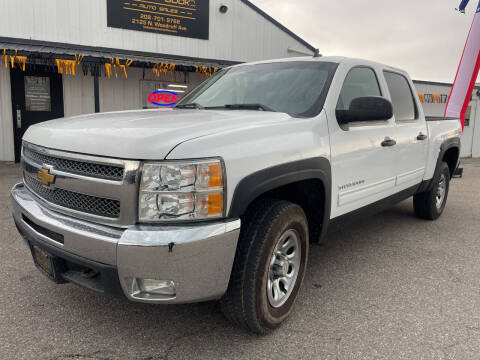 2012 Chevrolet Silverado 1500 for sale at BELOW BOOK AUTO SALES in Idaho Falls ID