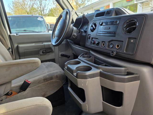 2013 Ford E-Series E-250