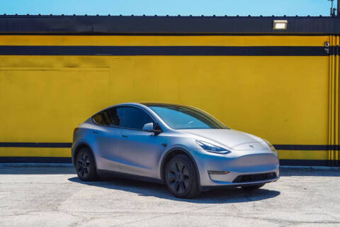 2024 Tesla Model Y Long Range