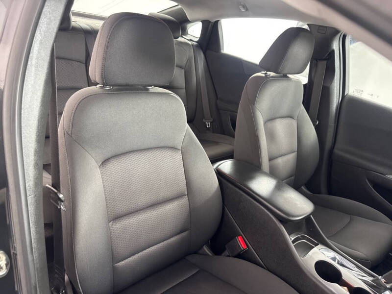 2018 Chevrolet Malibu LS