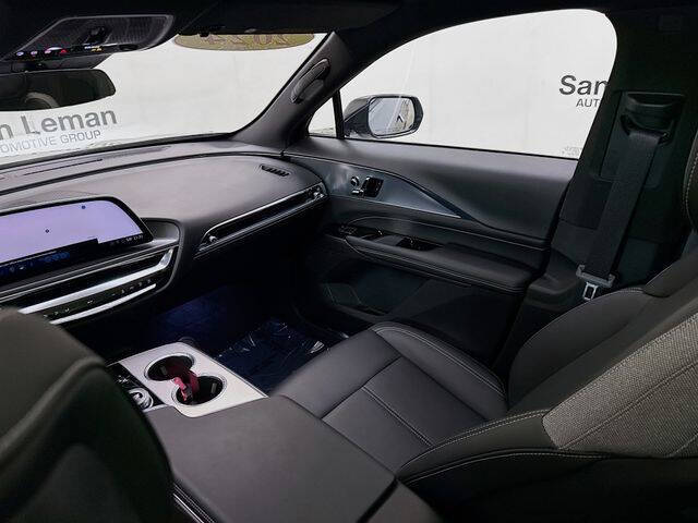 2024 Cadillac LYRIQ Tech