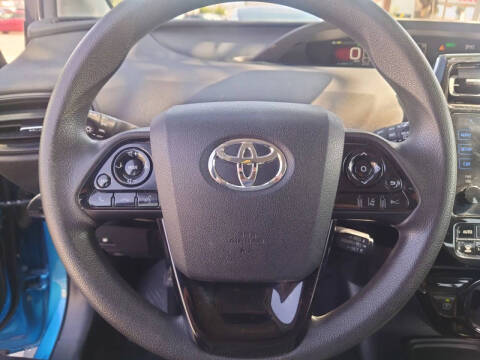 2019 Toyota Prius LE