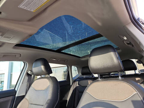 2023 Volkswagen Taos SEL 4Motion