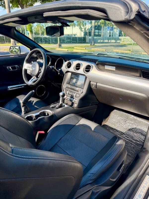 2019 Ford Mustang EcoBoost Premium