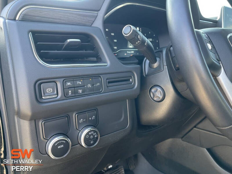 2022 GMC Yukon XL SLT