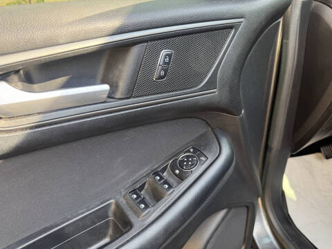 2016 Ford Edge SE