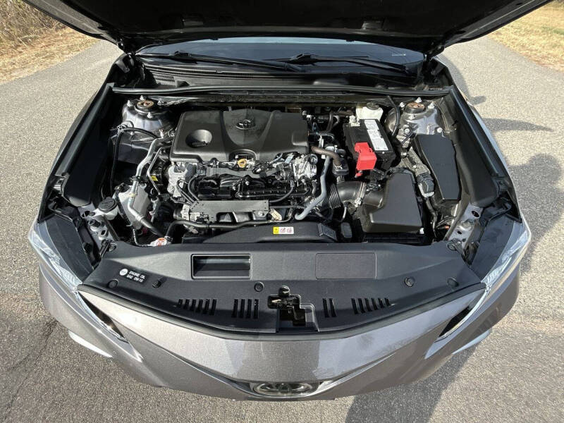 2023 Toyota Camry LE photo 23