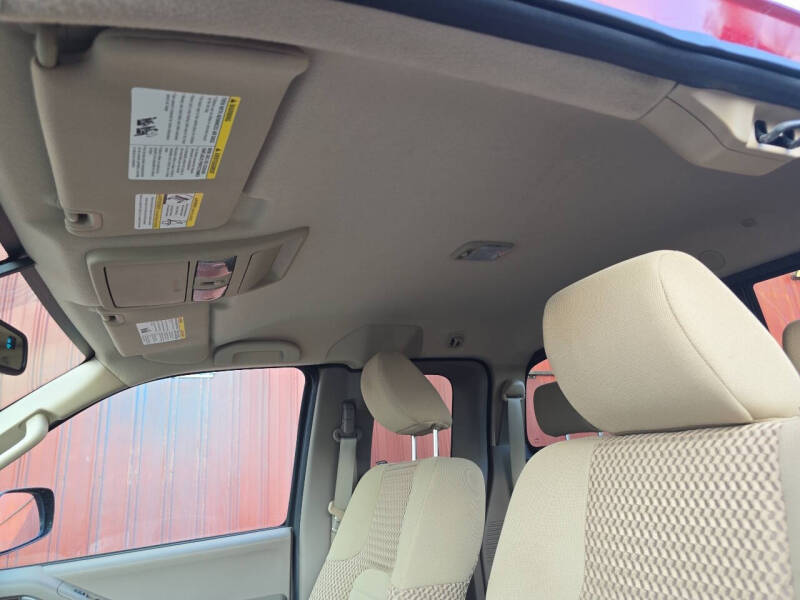 2016 Nissan Frontier SV V6