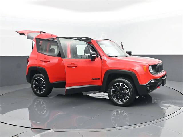 2023 Jeep Renegade Trailhawk