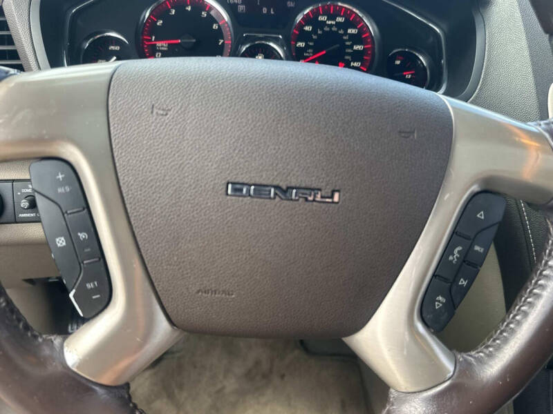 2014 GMC Acadia Denali