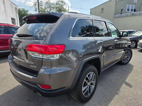 2017 Jeep Grand Cherokee