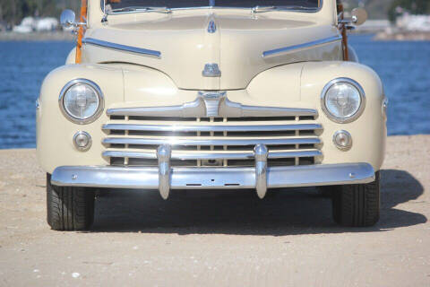 1948 Ford Super Deluxe