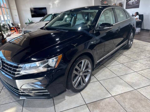 2017 Volkswagen Passat 1.8T R-Line