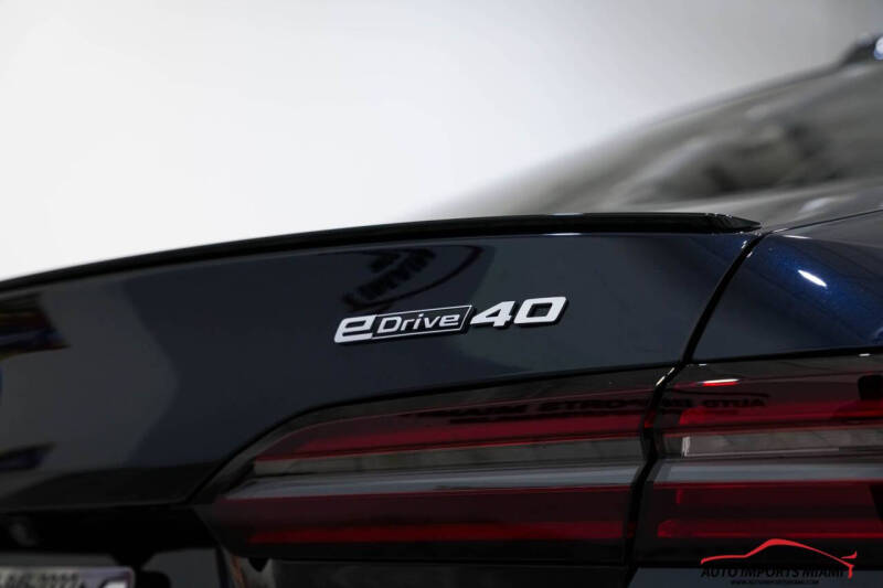 2024 BMW i5 eDrive40