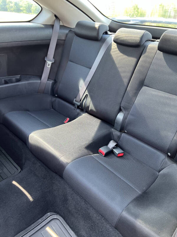 2010 Scion tC