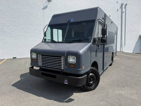 2020 Freightliner MT45 Chassis
