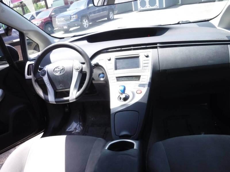 2015 Toyota Prius Two