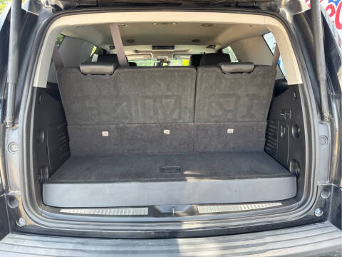 2017 GMC Yukon SLT
