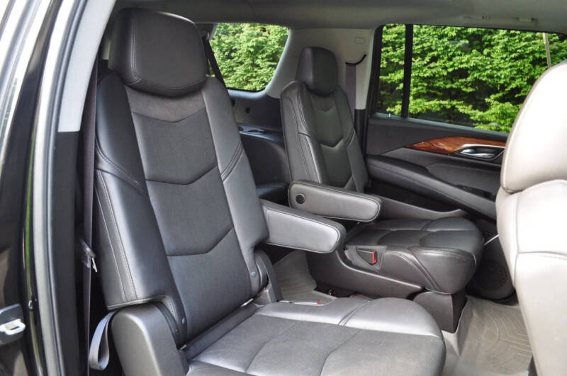 2015 Cadillac Escalade ESV Luxury