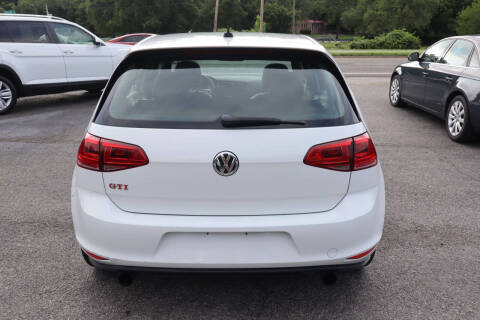 2017 Volkswagen Golf GTI
