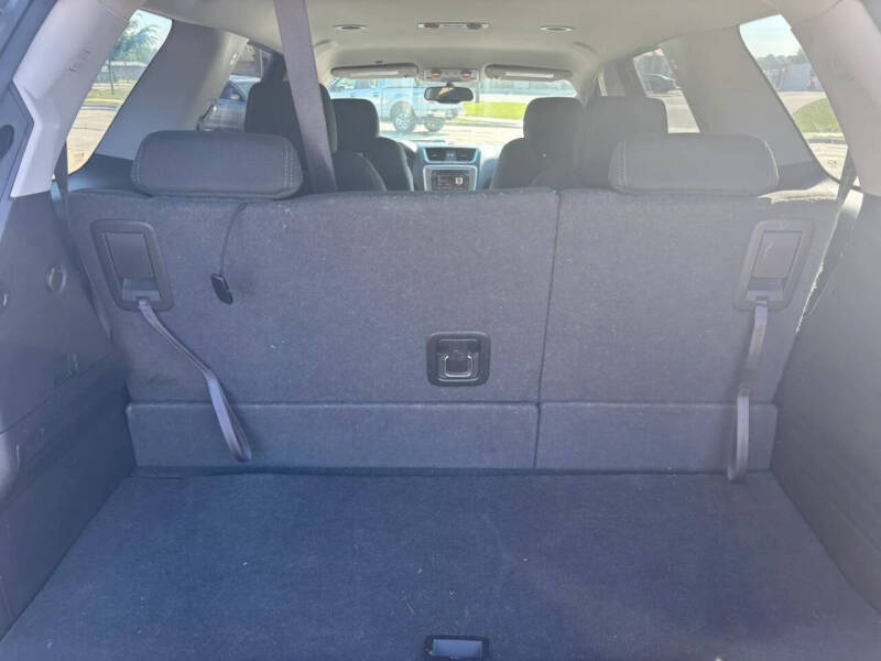 2014 GMC Acadia SLE-2