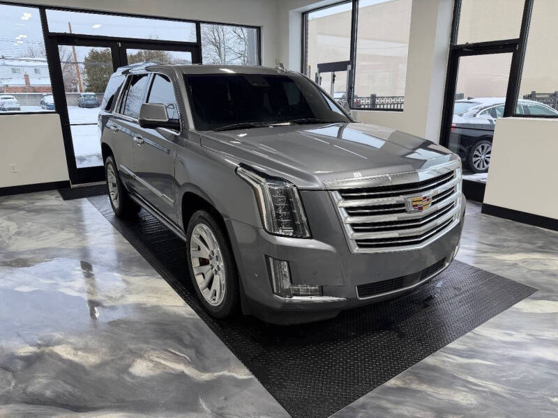 2019 Cadillac Escalade Platinum