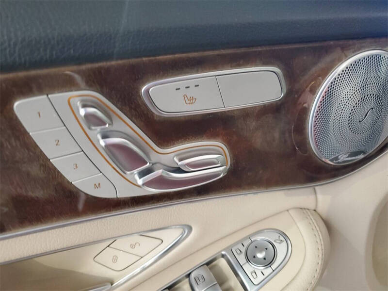 2018 Mercedes-Benz C-Class C 300