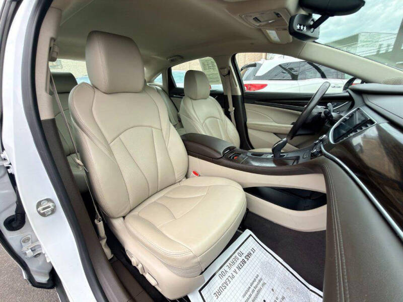 2018 Buick LaCrosse