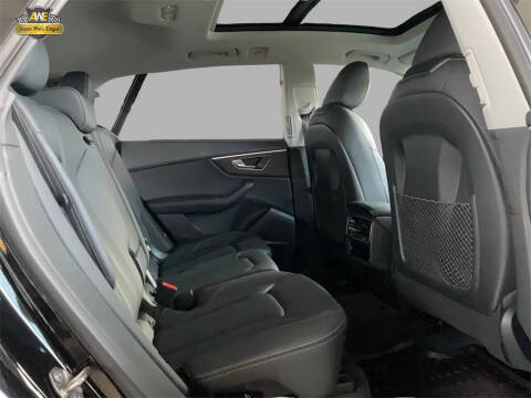 2023 Audi Q8 quattro Prestige 55 TFSI