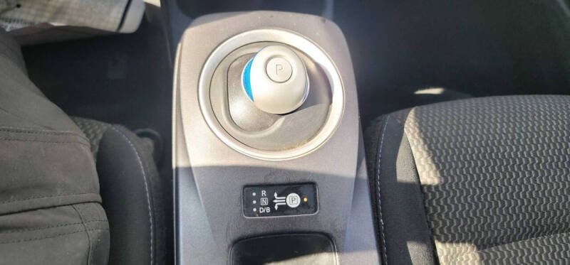 2016 Nissan LEAF S-24