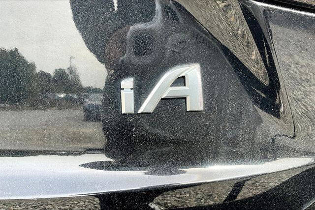 2017 Toyota Yaris iA