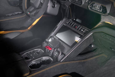 2024 Lamborghini Urus Performante