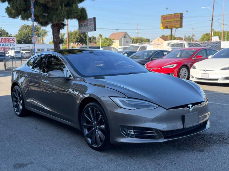 2016 Tesla Model S 90D