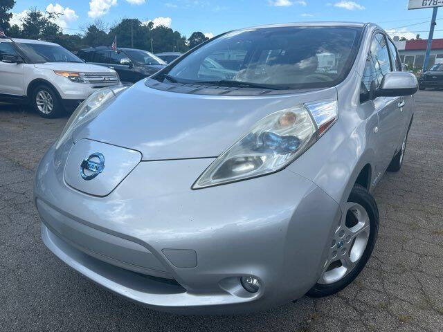 2011 Nissan LEAF SV