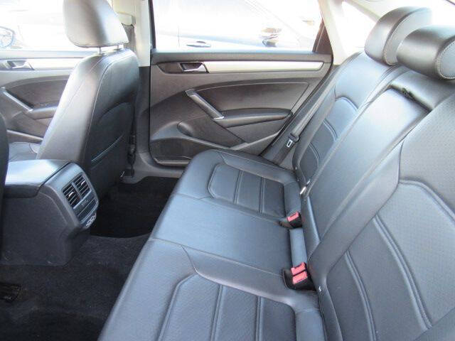 2020 Volkswagen Passat SE