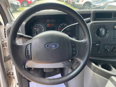 2012 Ford E-Series E-250