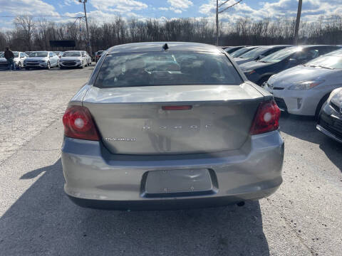 2012 Dodge Avenger SE