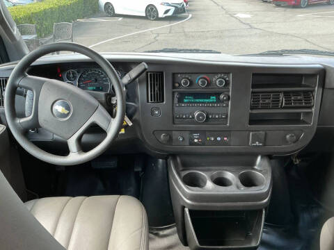 2020 Chevrolet Express 2500