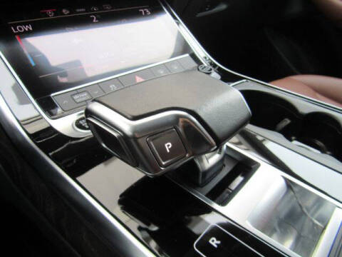 2022 Audi Q8 quattro Premium 55 TFSI