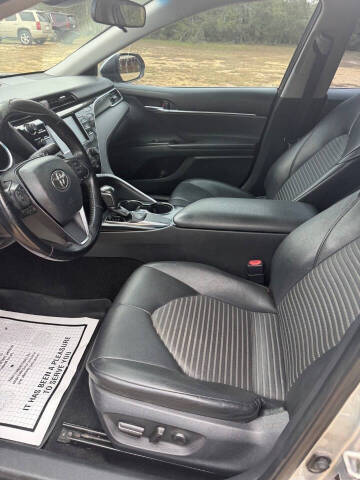 2018 Toyota Camry SE