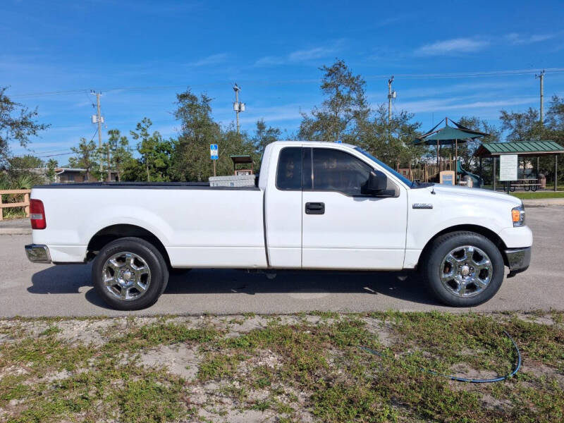 2004 Ford F-150 STX's photo