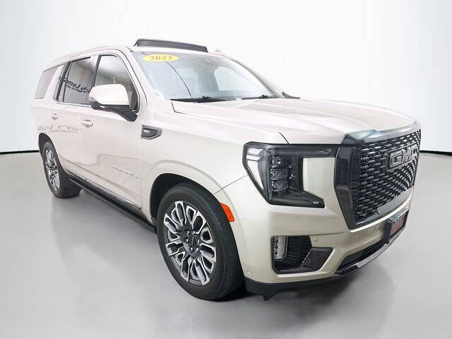 2023 GMC Yukon Denali Ultimate's photo