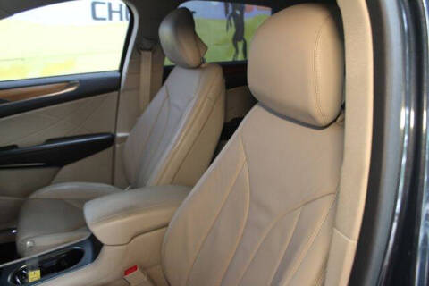 2019 Lincoln MKC Select