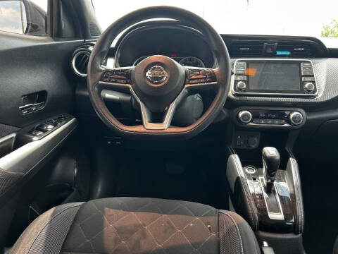 2020 Nissan Kicks SV