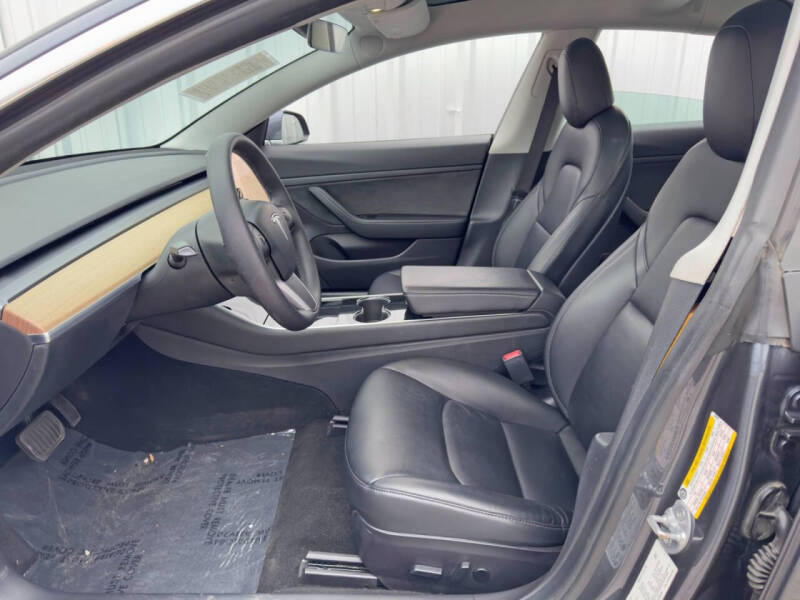 2020 Tesla Model 3 Standard Range Plus